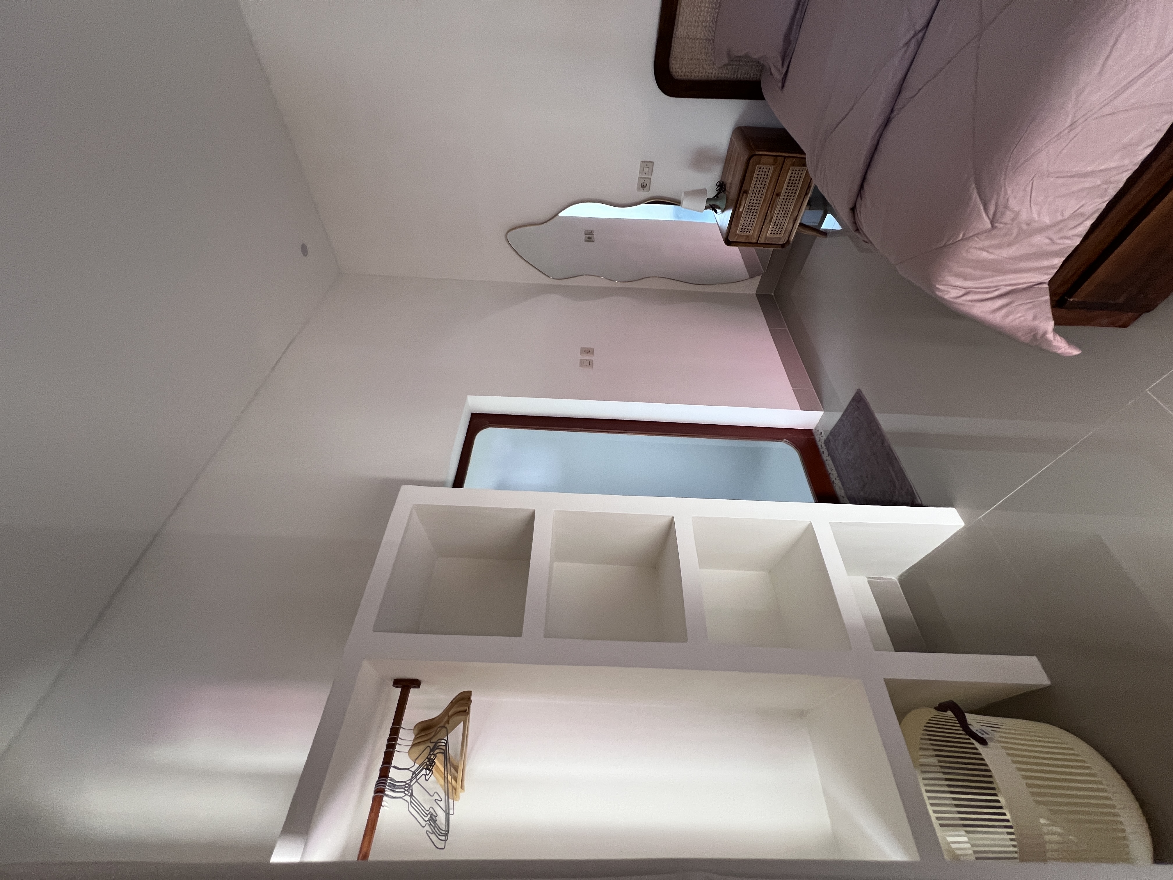 Room 2 laci